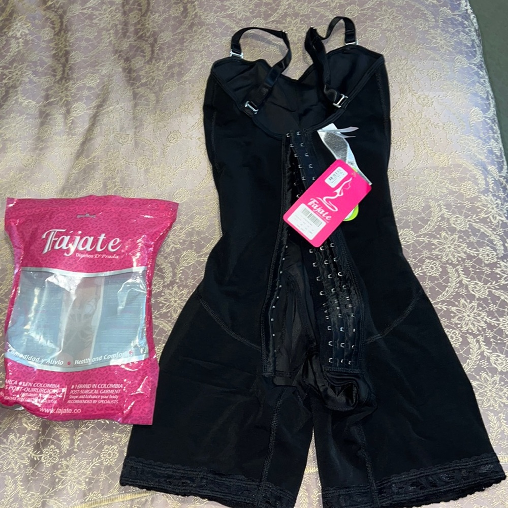 Faja (girdle) by Fájate